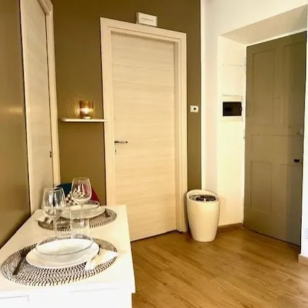 Licia House - Intero - San Giovanni Roma