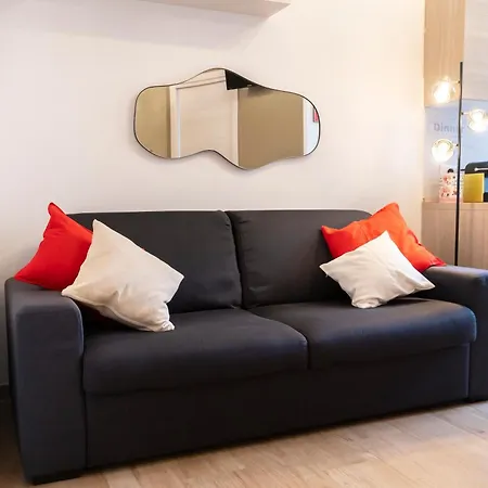 Licia House - Intero - San Giovanni